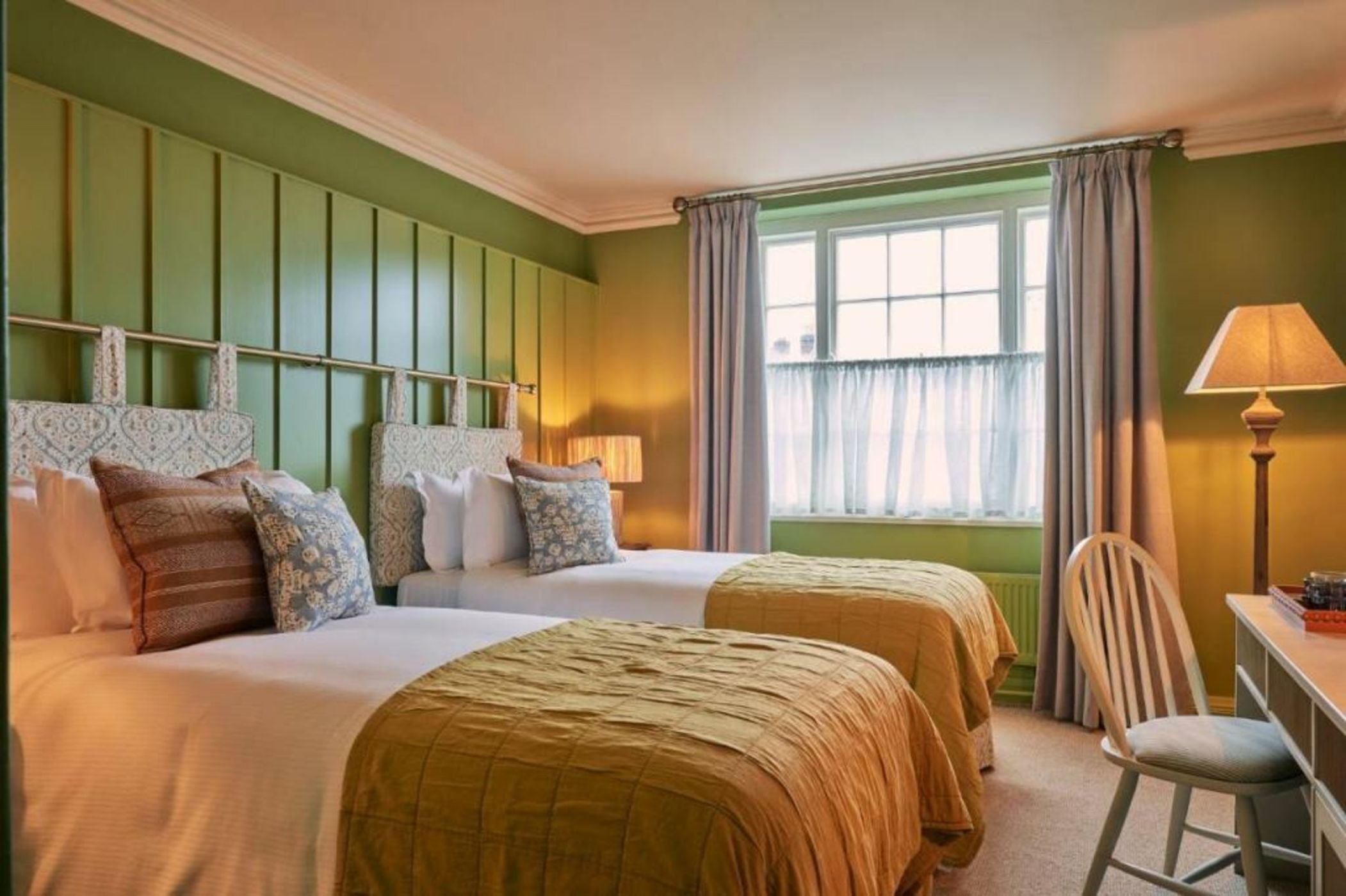 The White Horse - A Heartwood Inn
