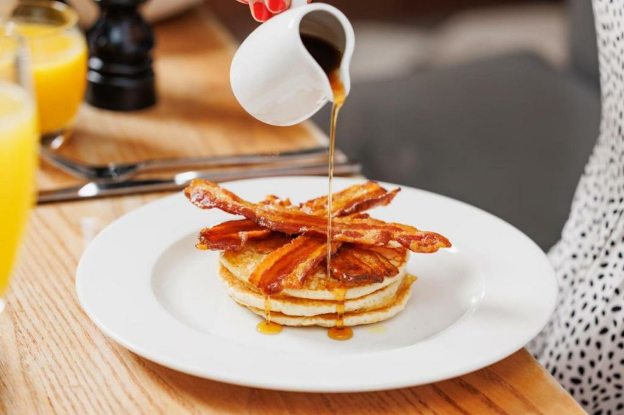 Bear and Ragged Staff