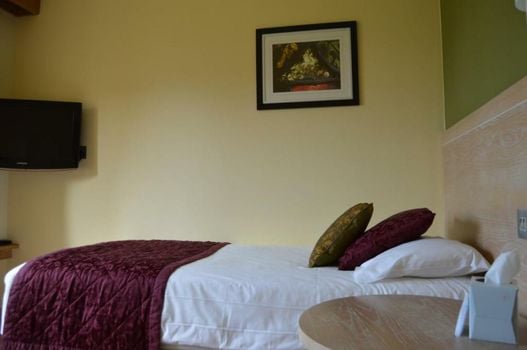 Canterbury Cathedral Lodge