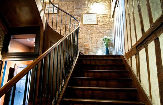 Maison Philippe Le Bon Hôtel, Restaurant & Bar le 19