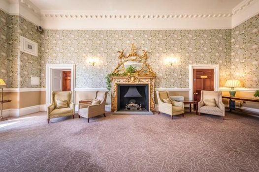 Wivenhoe House Hotel