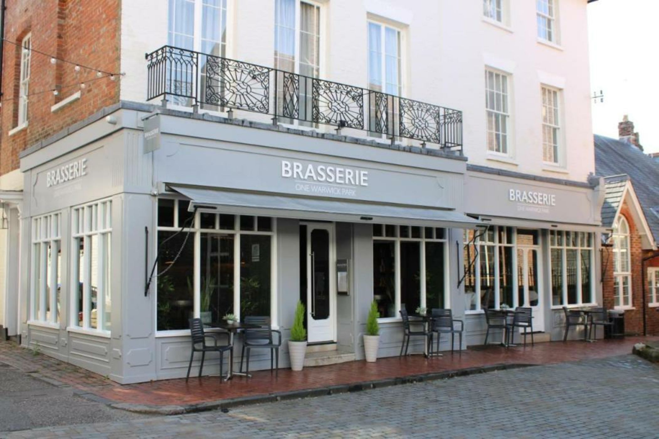 One Warwick Park Hotel