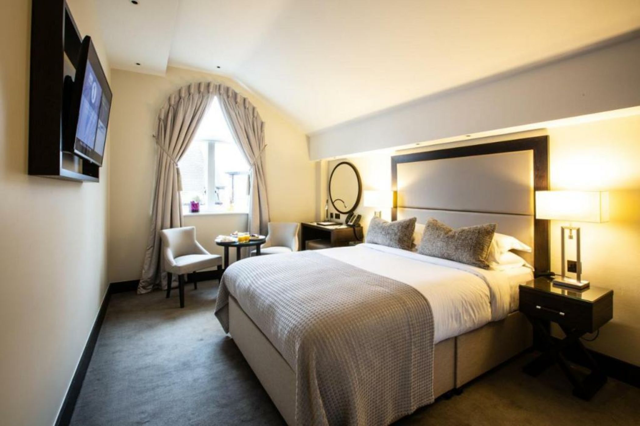 One Warwick Park Hotel