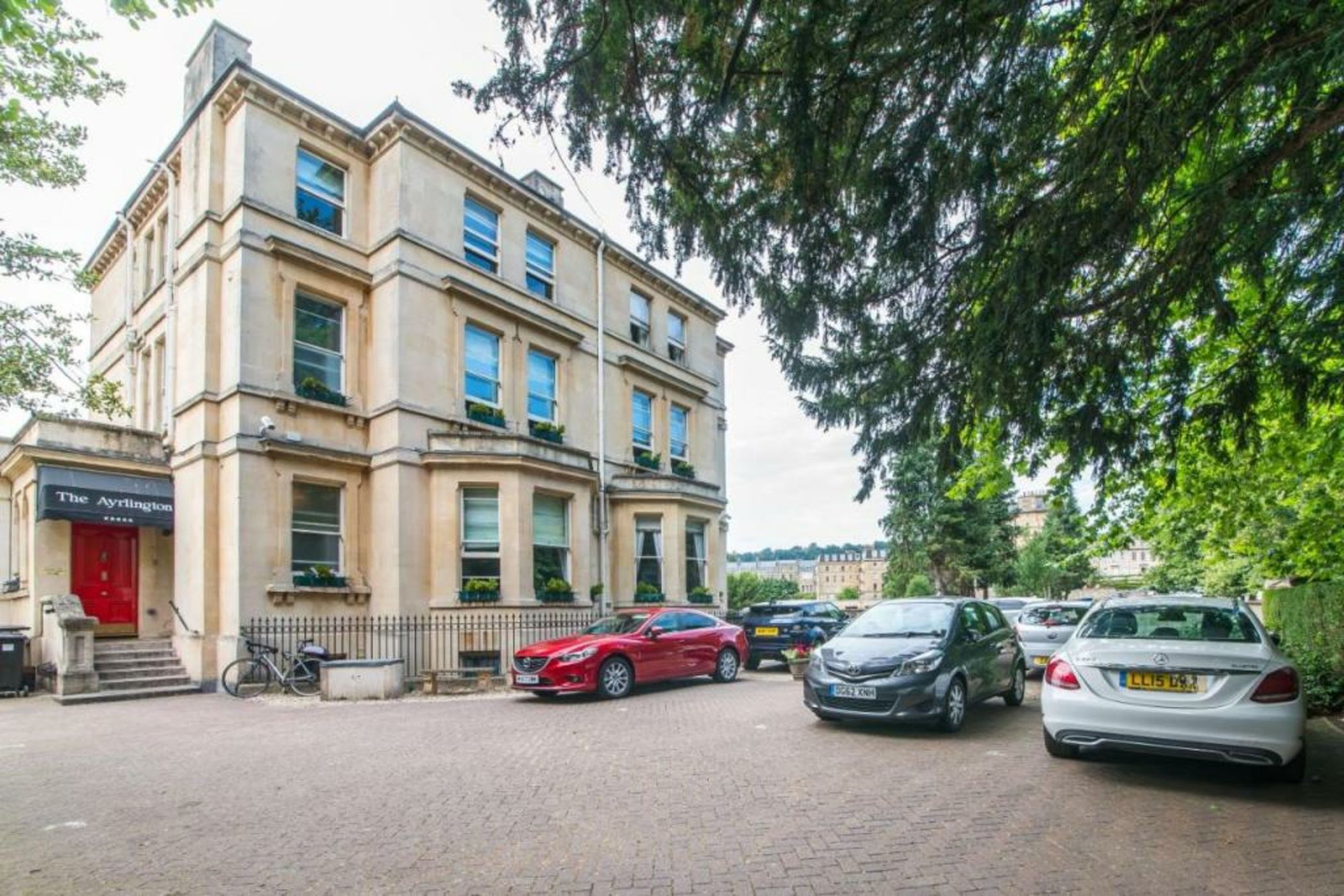 The Ayrlington Guesthouse