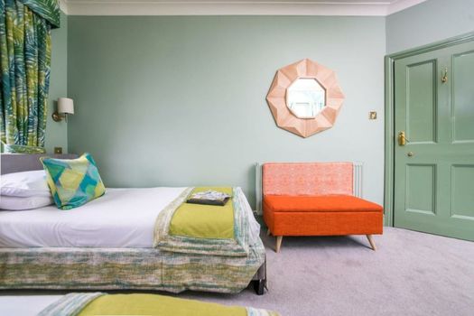 The Ayrlington Guesthouse