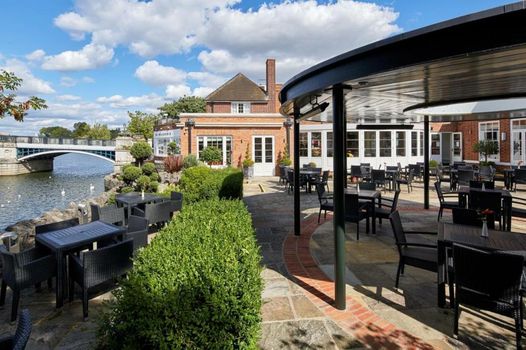 Sir Christopher Wren Hotel