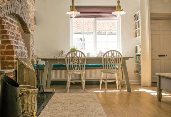 White Horse & Griffin