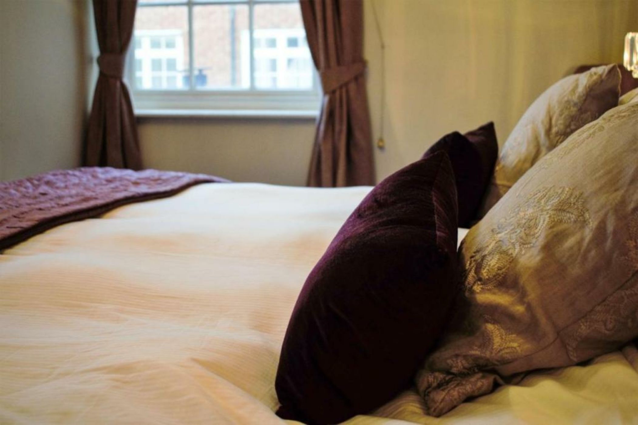 White Horse & Griffin