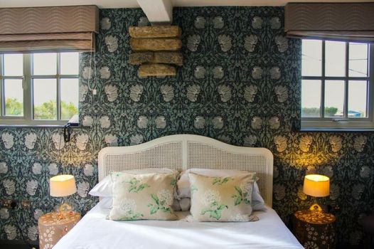 The Crescent Turner Hotel