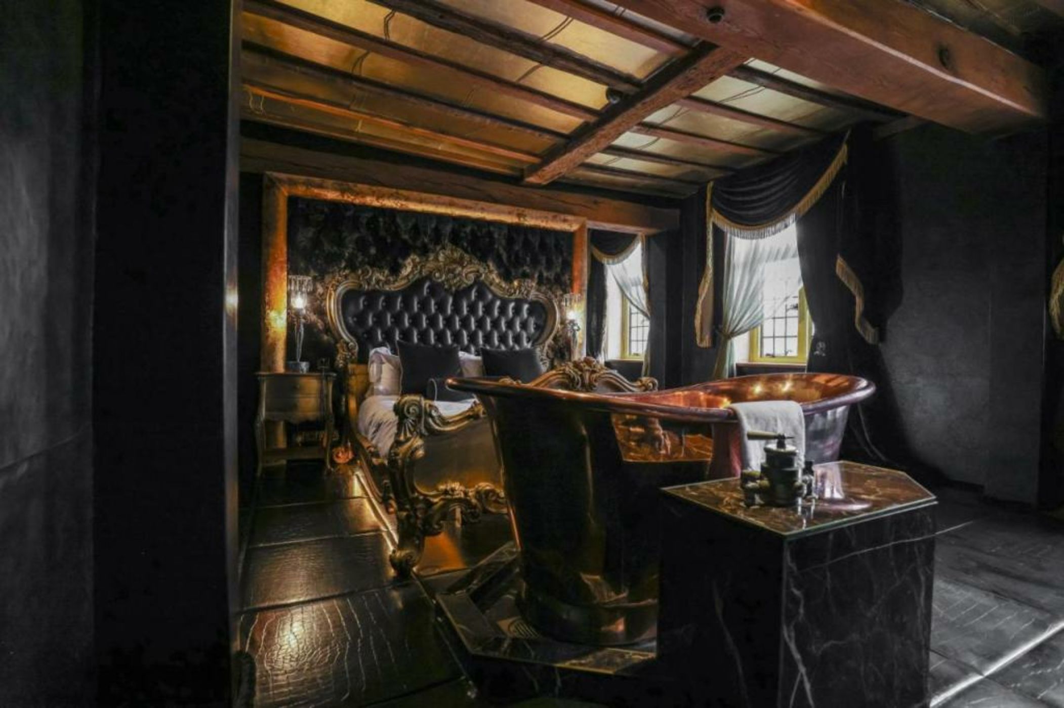 Crazy Bear Beaconsfield