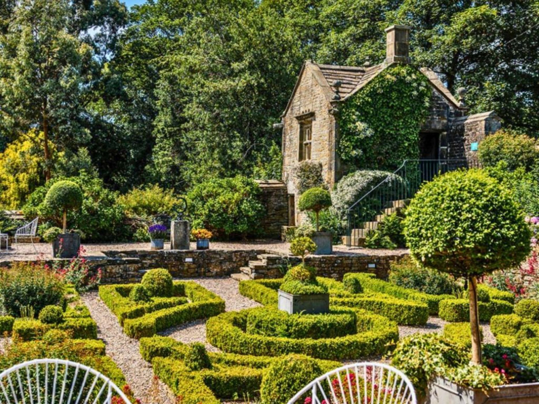 Holdsworth House Hotel