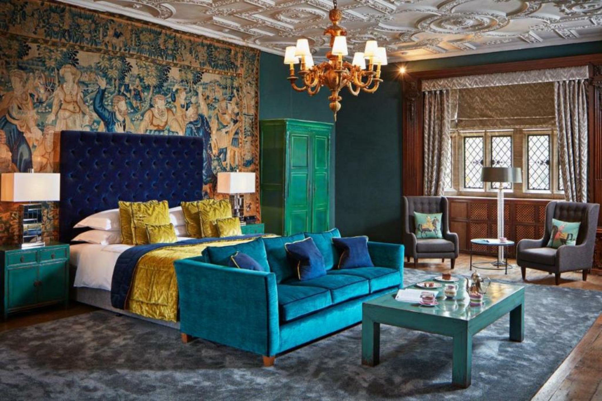 Great Fosters - Near Windsor