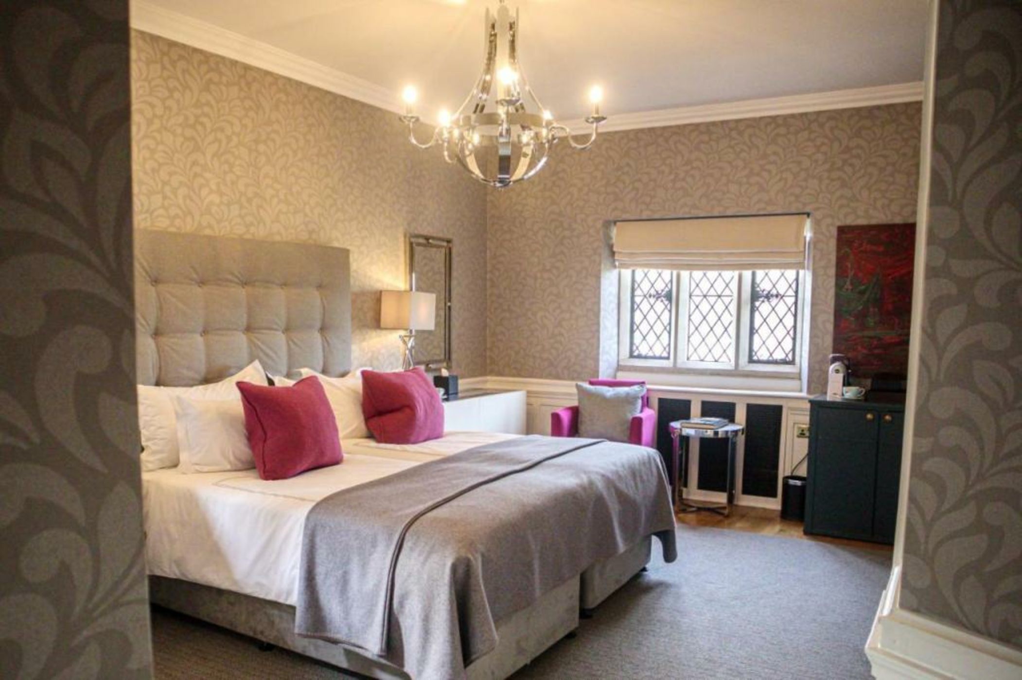 Great Fosters - Near Windsor