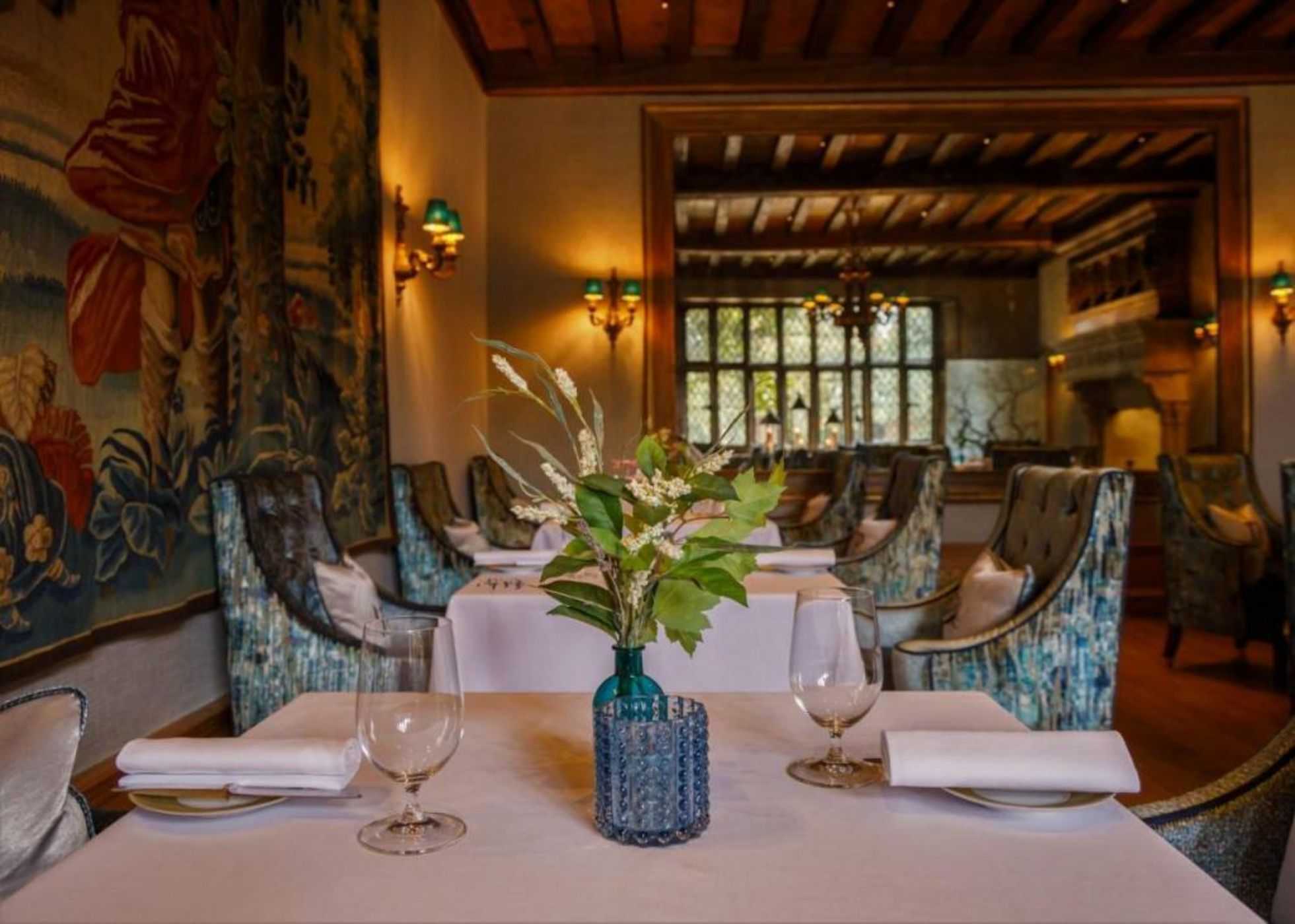 Great Fosters - Near Windsor