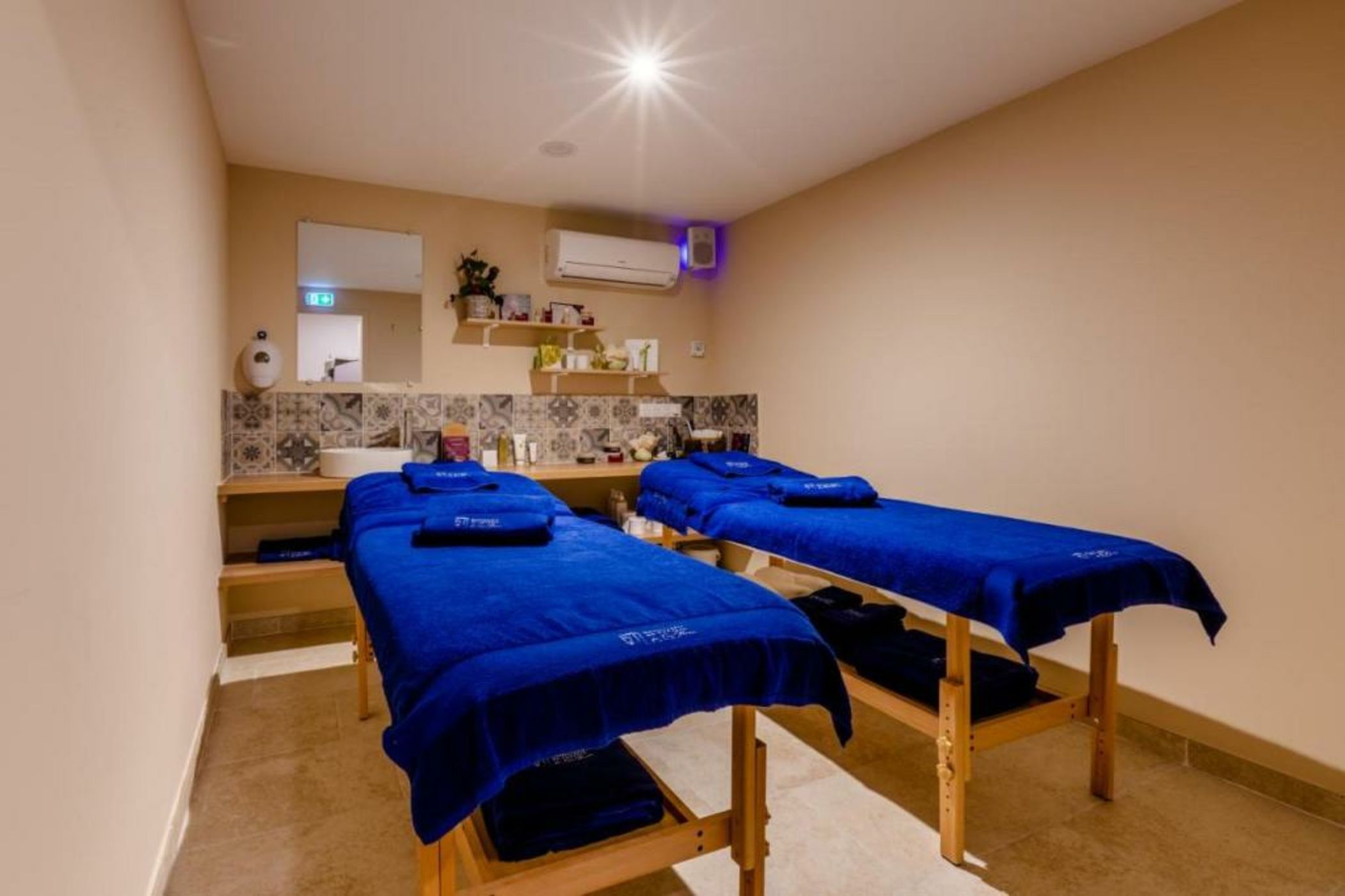 Hostellerie du Château des Fines Roches