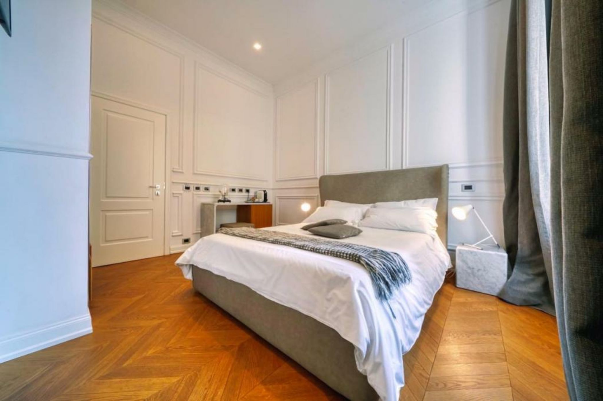 Via Chiodo Luxury Rooms