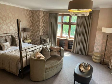 Hogarths Stone Manor