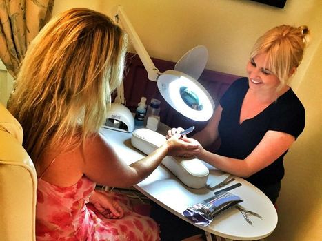 The Hand at Llanarmon