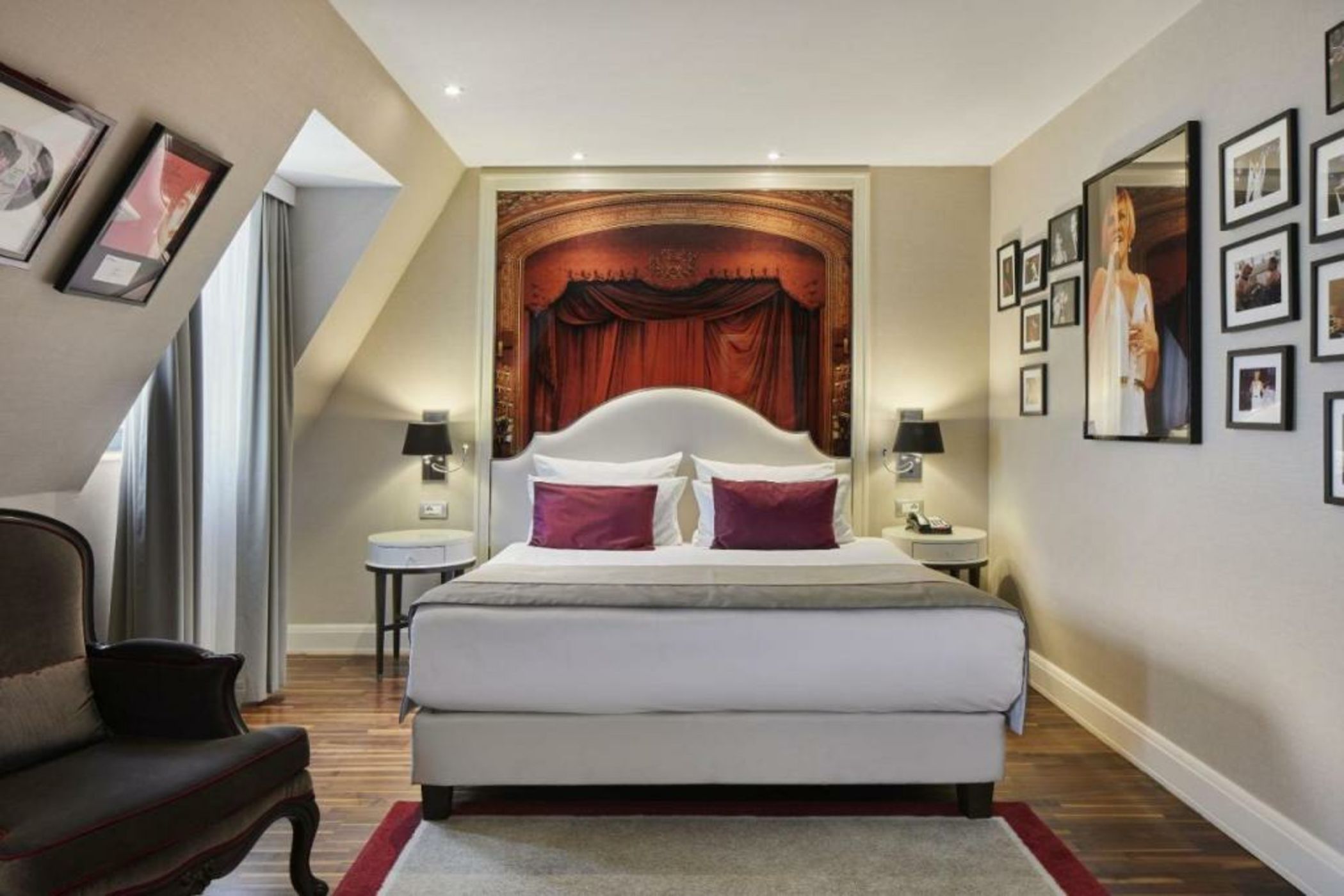 TITANIC Gendarmenmarkt Berlin