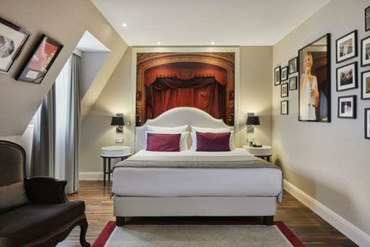 TITANIC Gendarmenmarkt Berlin