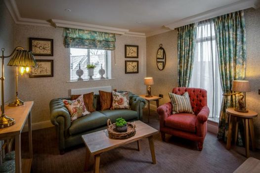 The Millstone, Mellor