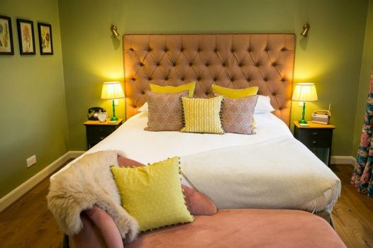 Leeds Castle Stable Courtyard Bed and Breakfast