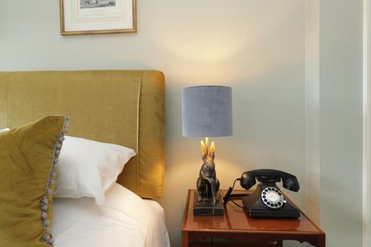 Leeds Castle Stable Courtyard Bed and Breakfast