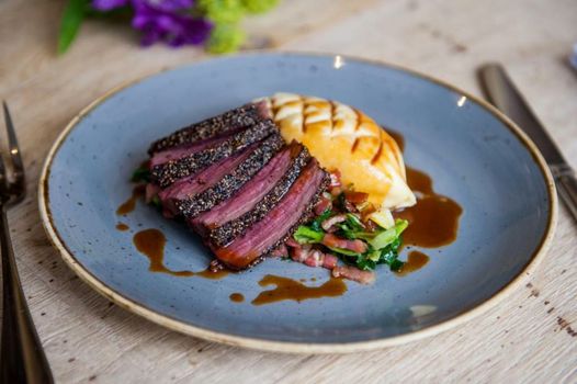 The White Hart, Overton