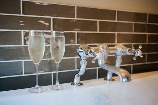 The White Hart, Overton