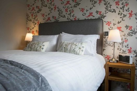 The Hare and Hounds, Levens