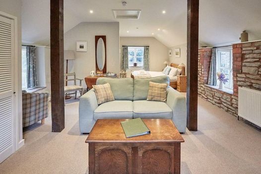 Riverside Inn, Aymestrey