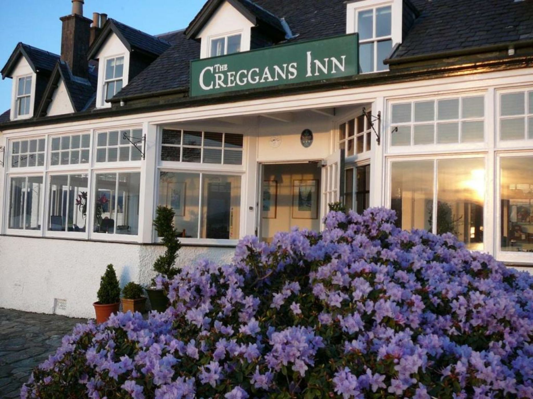 The Creggans Inn