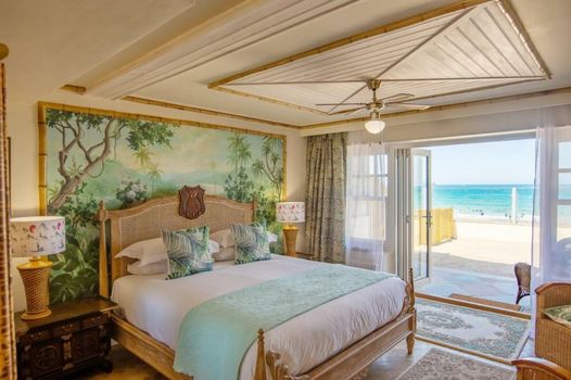 Tolcarne Beach Colonial Restaurant and Rooms