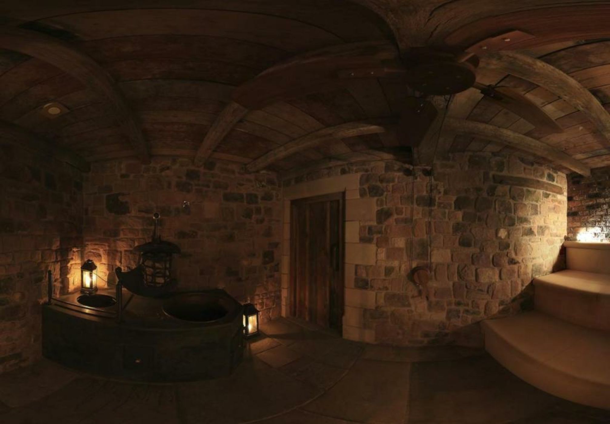 Three Horseshoes Country Inn