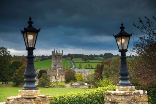 The George Inn & Plaine