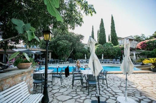 L'Enclos des Lauriers Roses