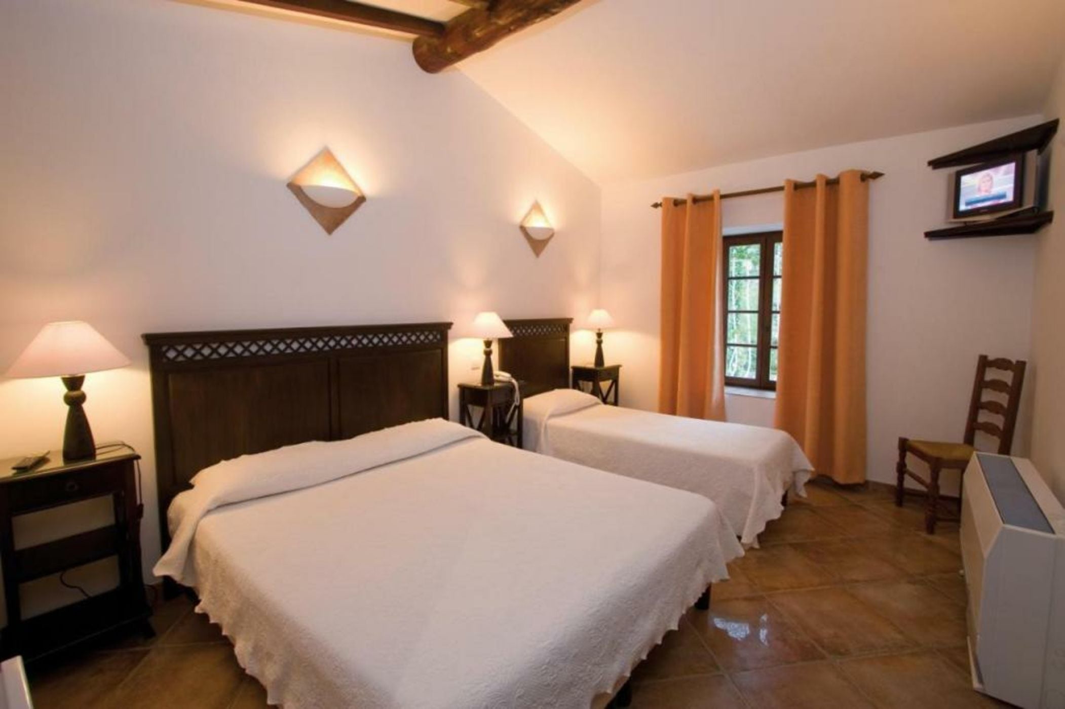 L'Enclos des Lauriers Roses