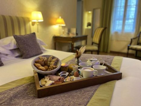 Hôtel d'Aragon - Centre Comédie -