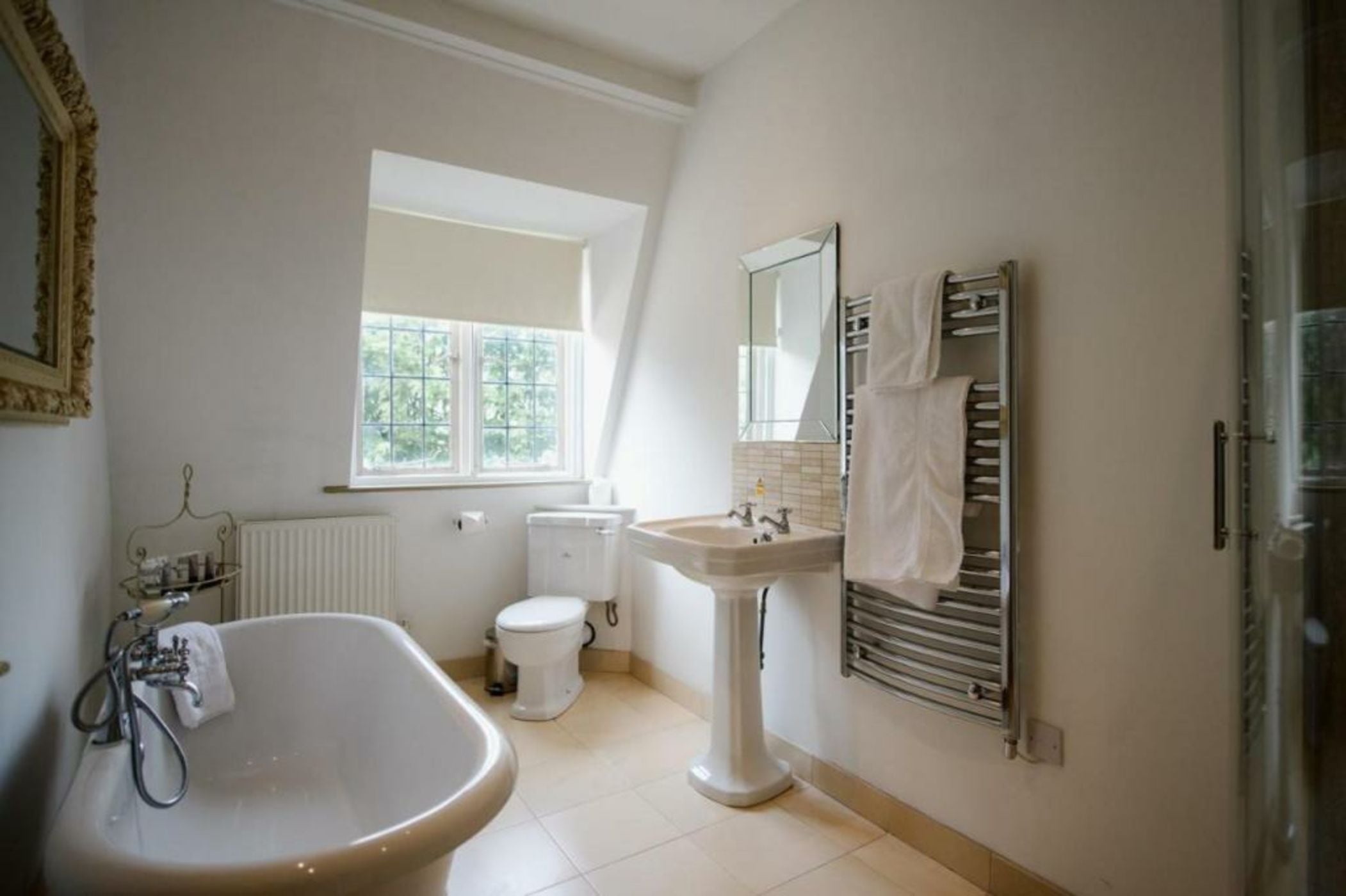 Ye Olde Bell Hotel & Spa