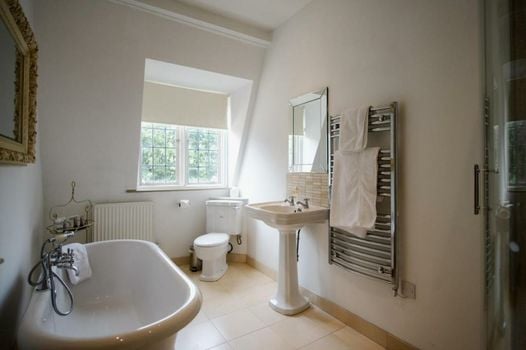 Ye Olde Bell Hotel & Spa