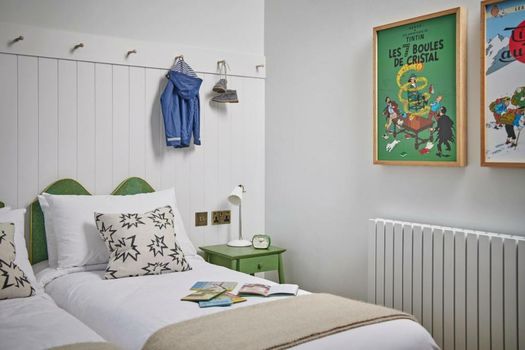 Moonfleet Manor Hotel