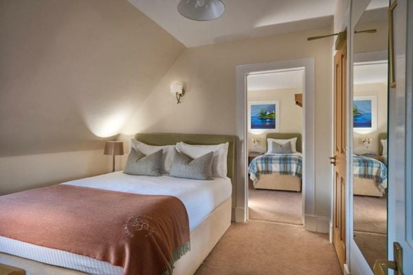 Plockton Inn, by Highland Coast Hotels