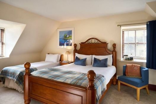 Plockton Inn, by Highland Coast Hotels