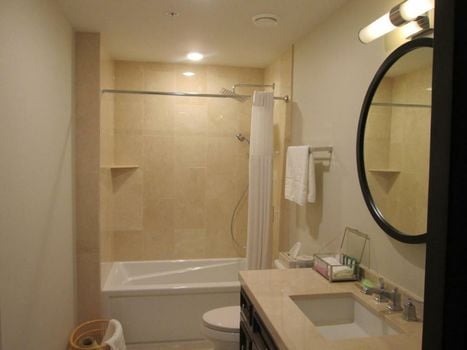 Sydney Boutique Inn & Suites