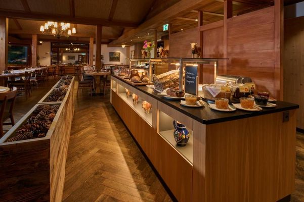 Hotel Alpenrose Wengen - a family affair since 1881