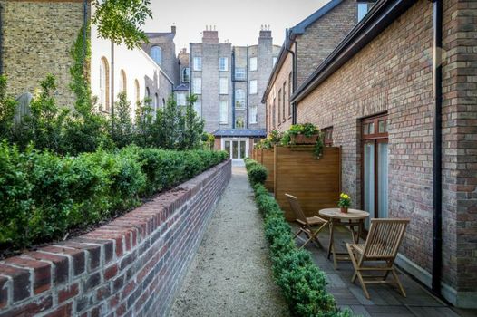 Stauntons on the Green Hotel