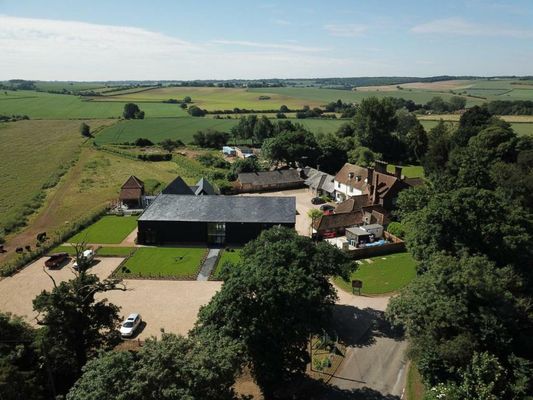 The Farmhouse at Redcoats