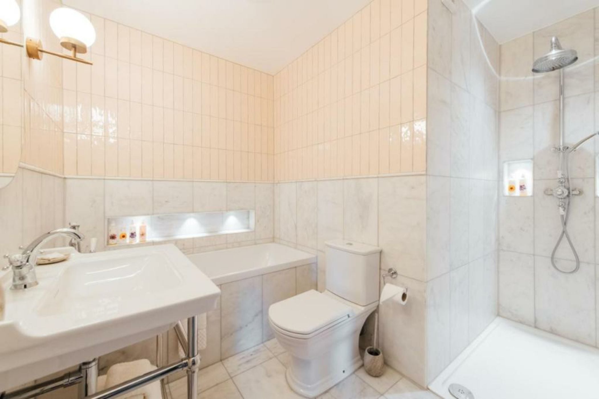 The Farmhouse at Redcoats