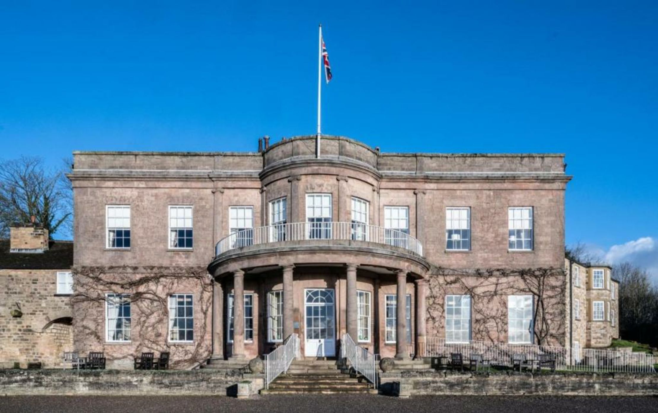 Wood Hall Hotel & Spa