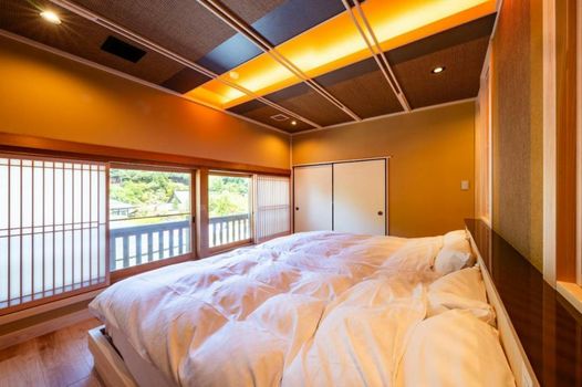 高野山 宿坊 恵光院 -Koyasan Syukubo Ekoin Temple-